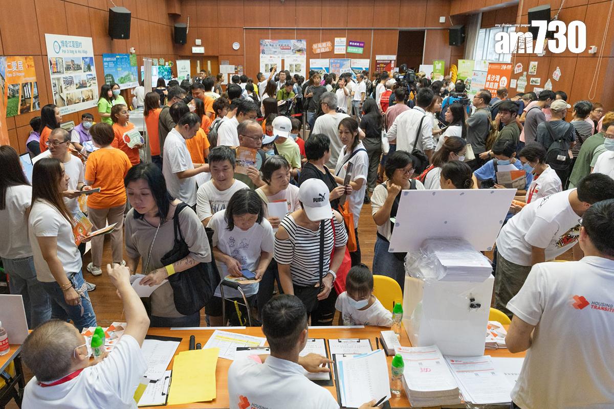 房屋局今日舉辦第二場過渡性房屋開放日。(蘇文傑攝)