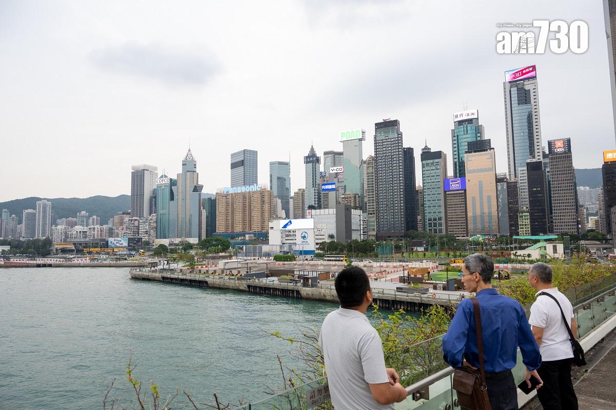 據報有組織籌備在灣仔海濱舉辦大型夜間經濟活動。(陳奕釗攝)