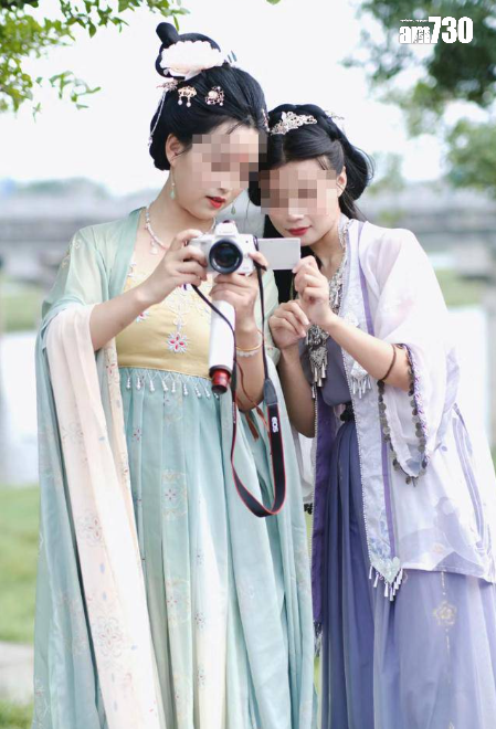 內地女不時在小紅書分享自己照片。(圖片來源:小紅書)