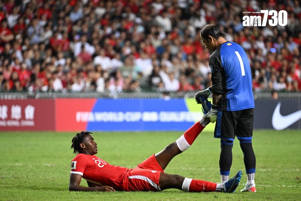 世界盃外圍賽,紅色球衣的港隊今晚在香港大球場迎戰不丹。(陳奕釗攝)