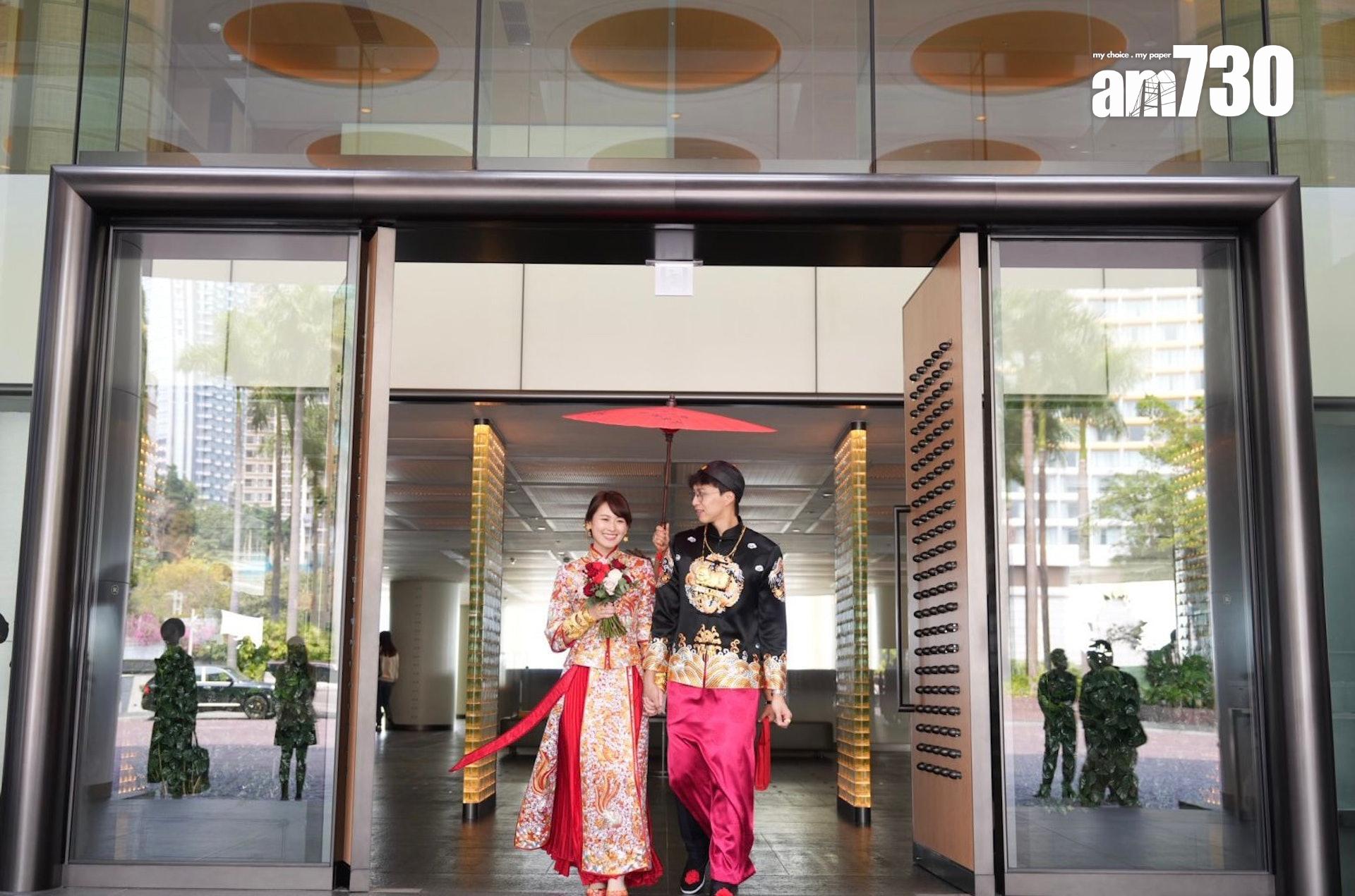 吳業坤搭巴士返屯門愛巢 途中肚痛FB直擊引大批網民留言 捱過三次陣痛 最後……