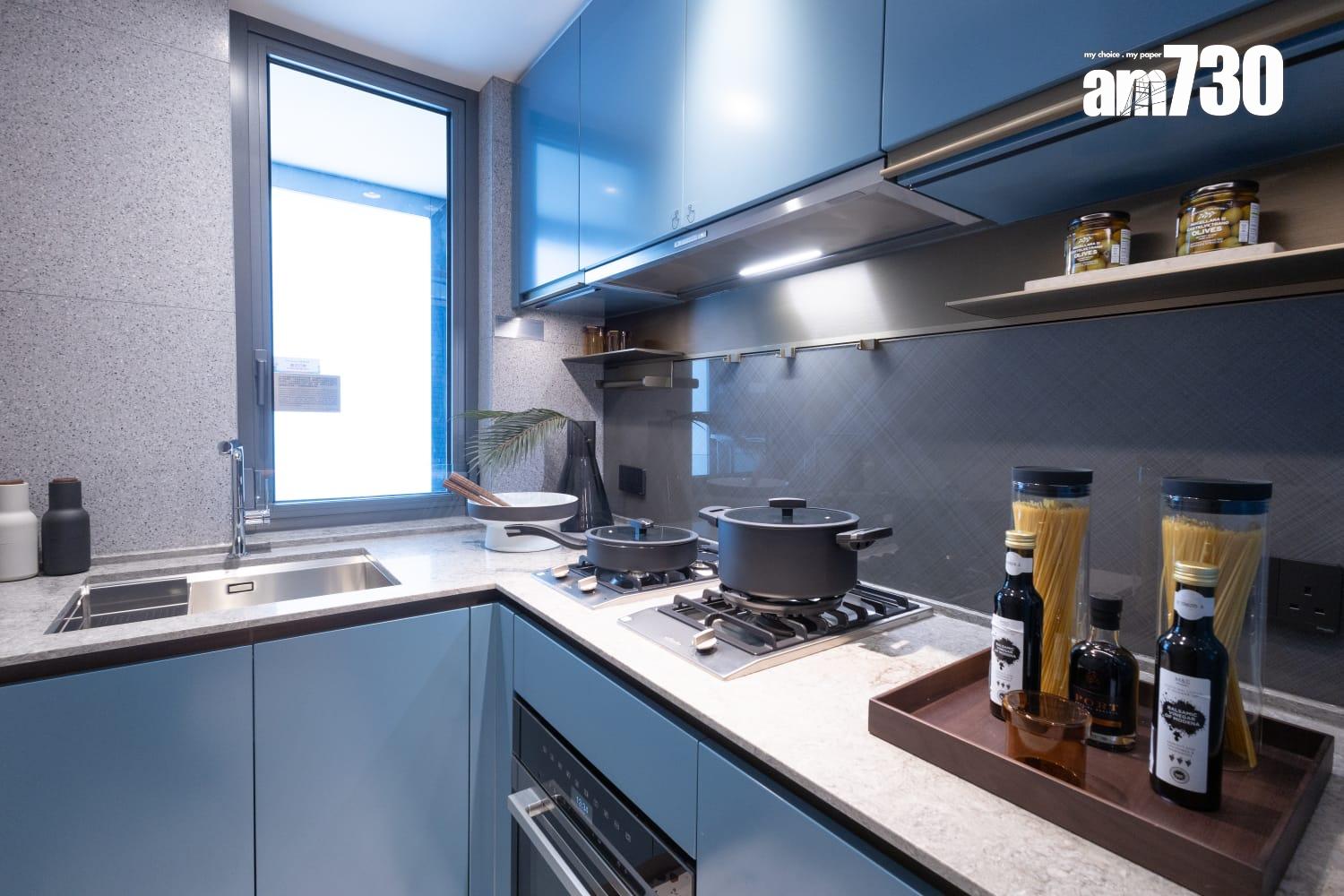 示範單位|啟德海灣第1期553呎兩房 一改動變身擁迷你居家酒吧|多圖