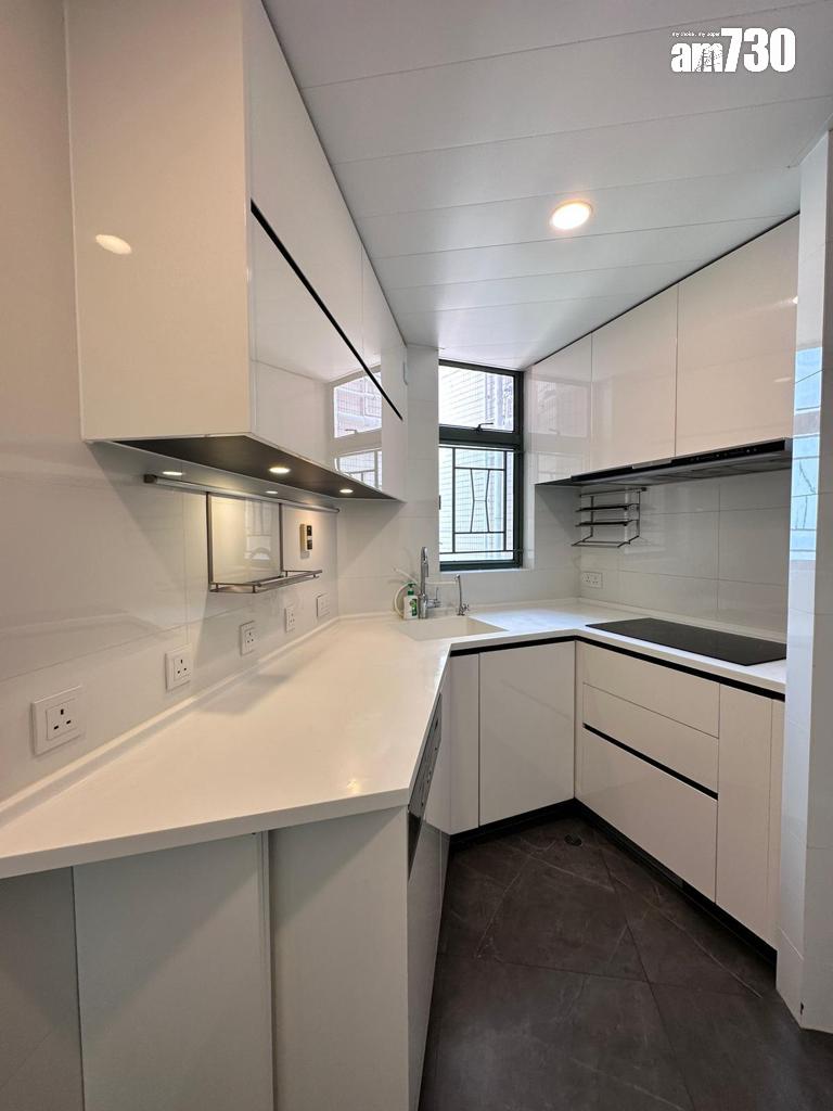 直擊單位|藍灣半島高層兩套房 附品味裝修家電齊全 區內客2.3萬承租|多圖