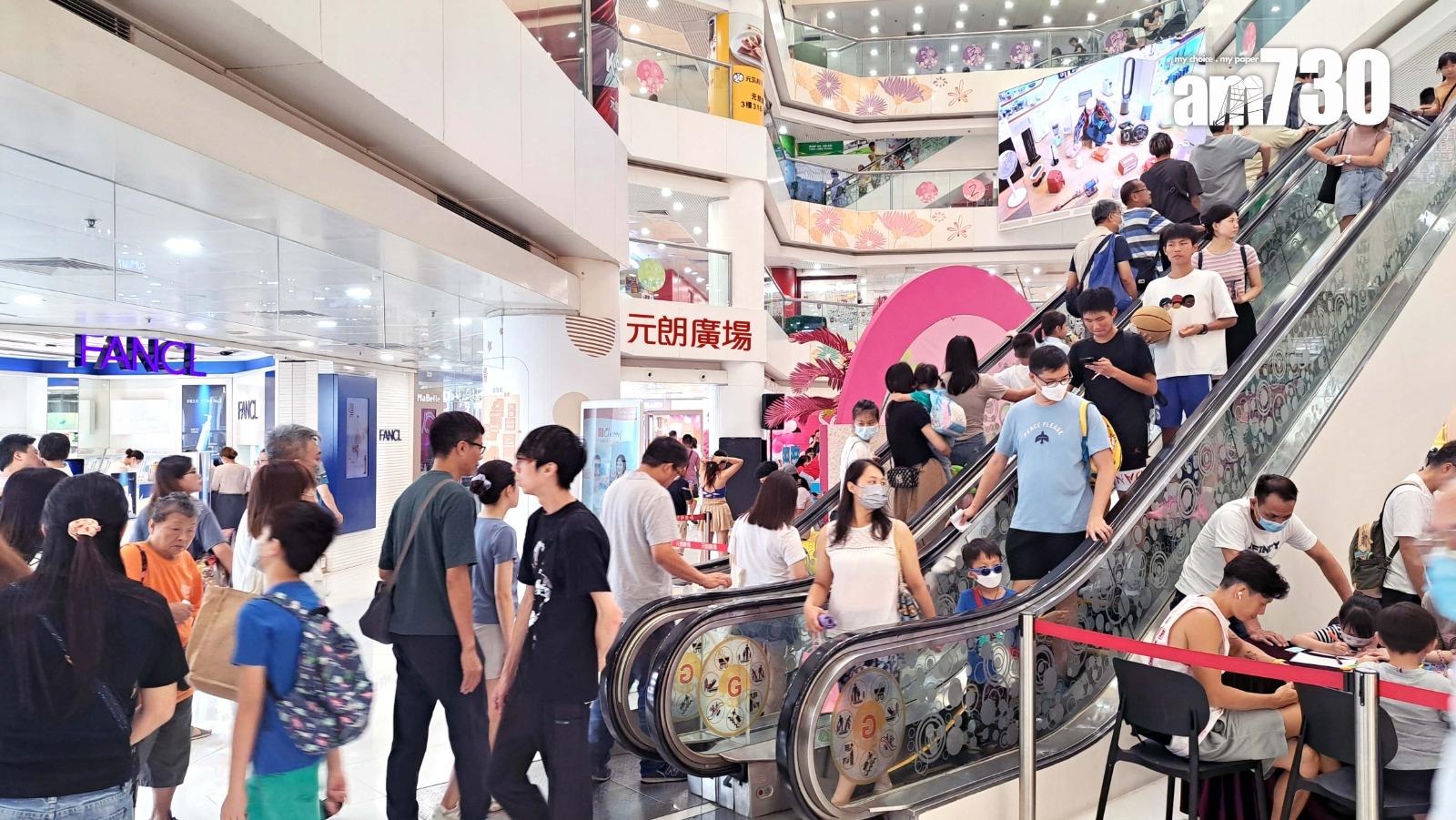 新地旗下15大商場黃金周丁財兩旺 馮秀炎:人流及營業額齊升逾兩成