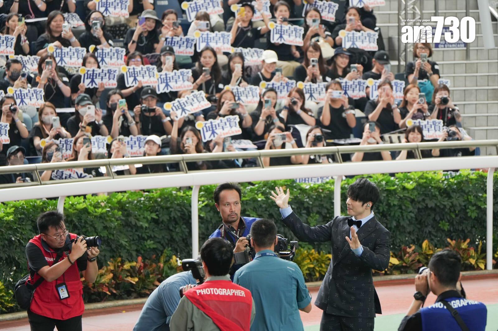 陳卓賢(Ian)出席《時尚煲呔賽馬日》並擔任開幕表演嘉賓。