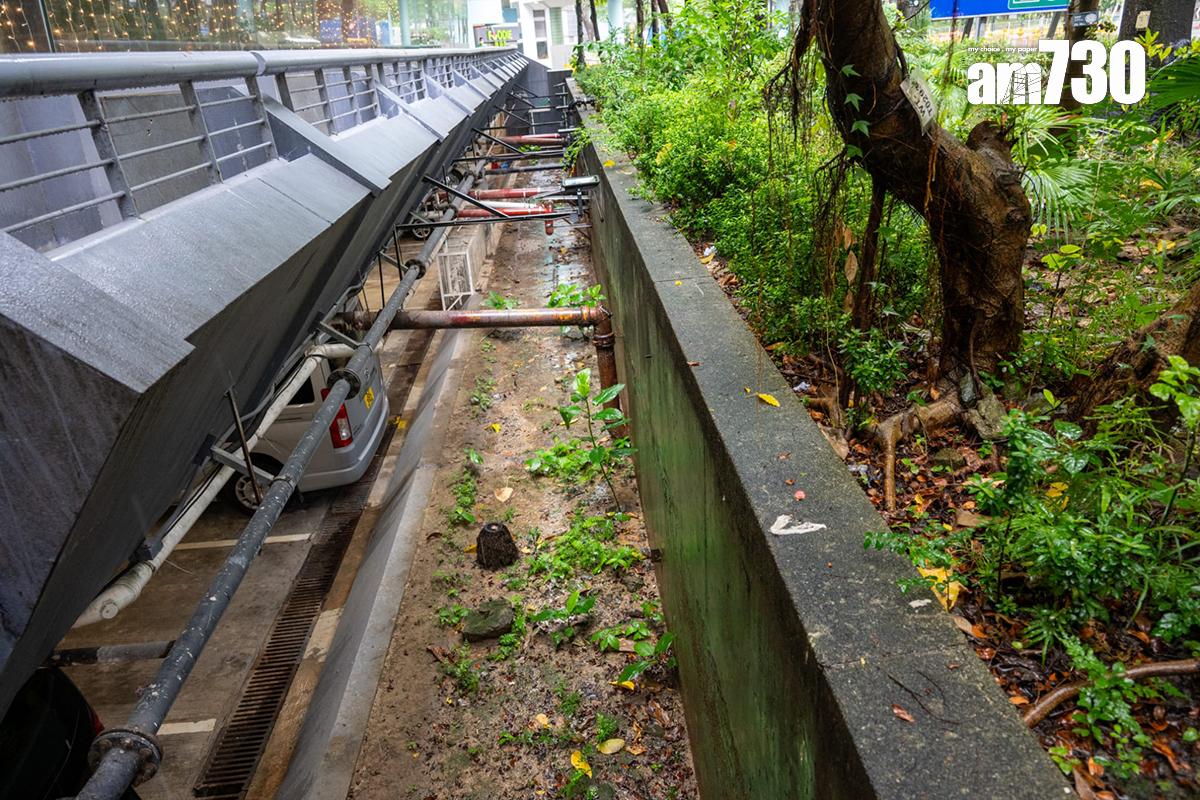 環翠邨停車場已加裝擋水板、抽水泵等設備。(陳奕釗攝)