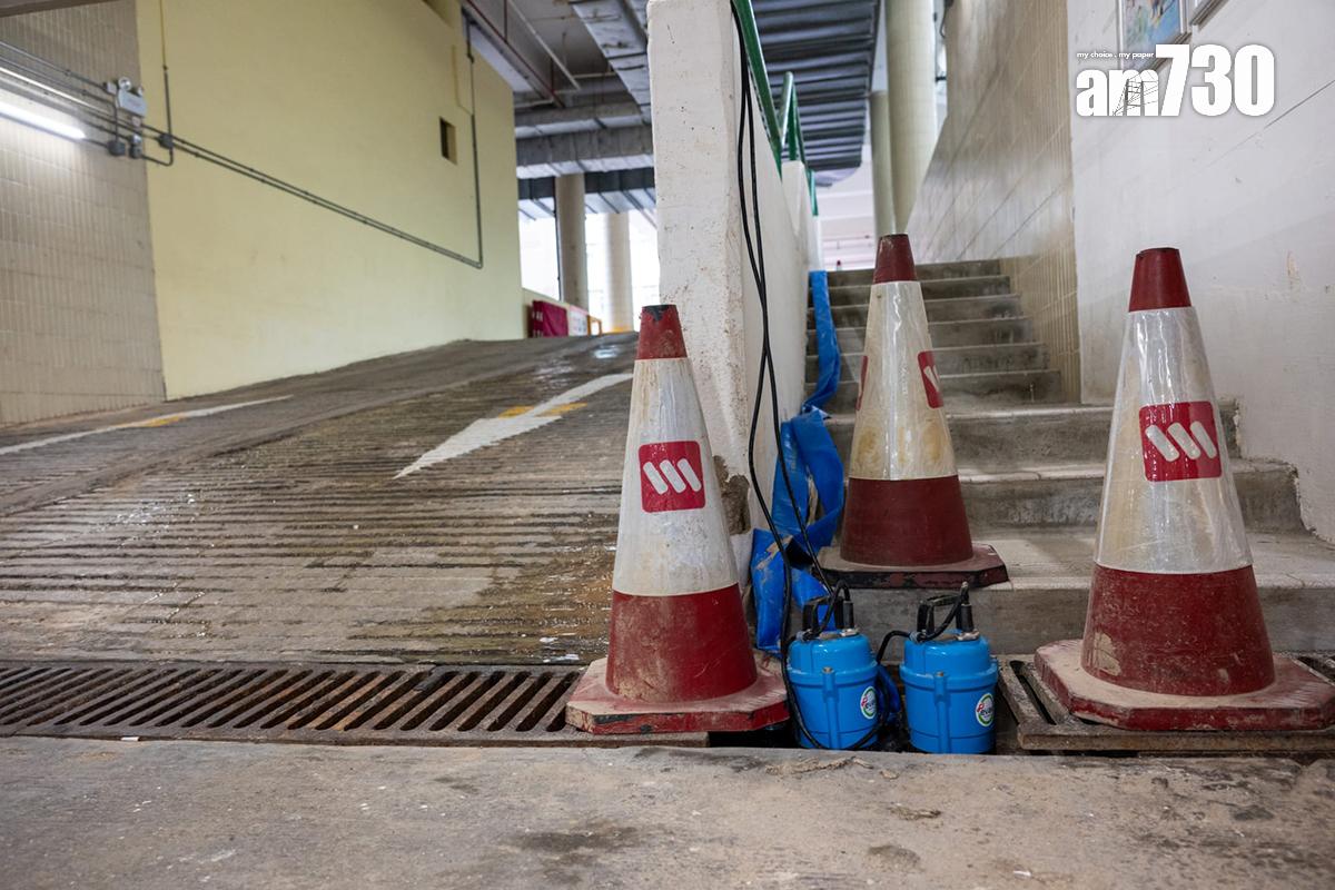 環翠邨停車場已加裝擋水板、抽水泵等設備。(陳奕釗攝)