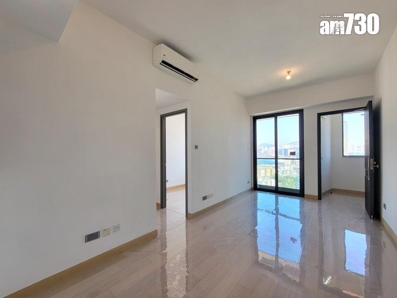 城軒示範單位|708呎三房交樓標準及連裝修一齊睇!主人房三邊大玻璃窗勁開揚|多圖