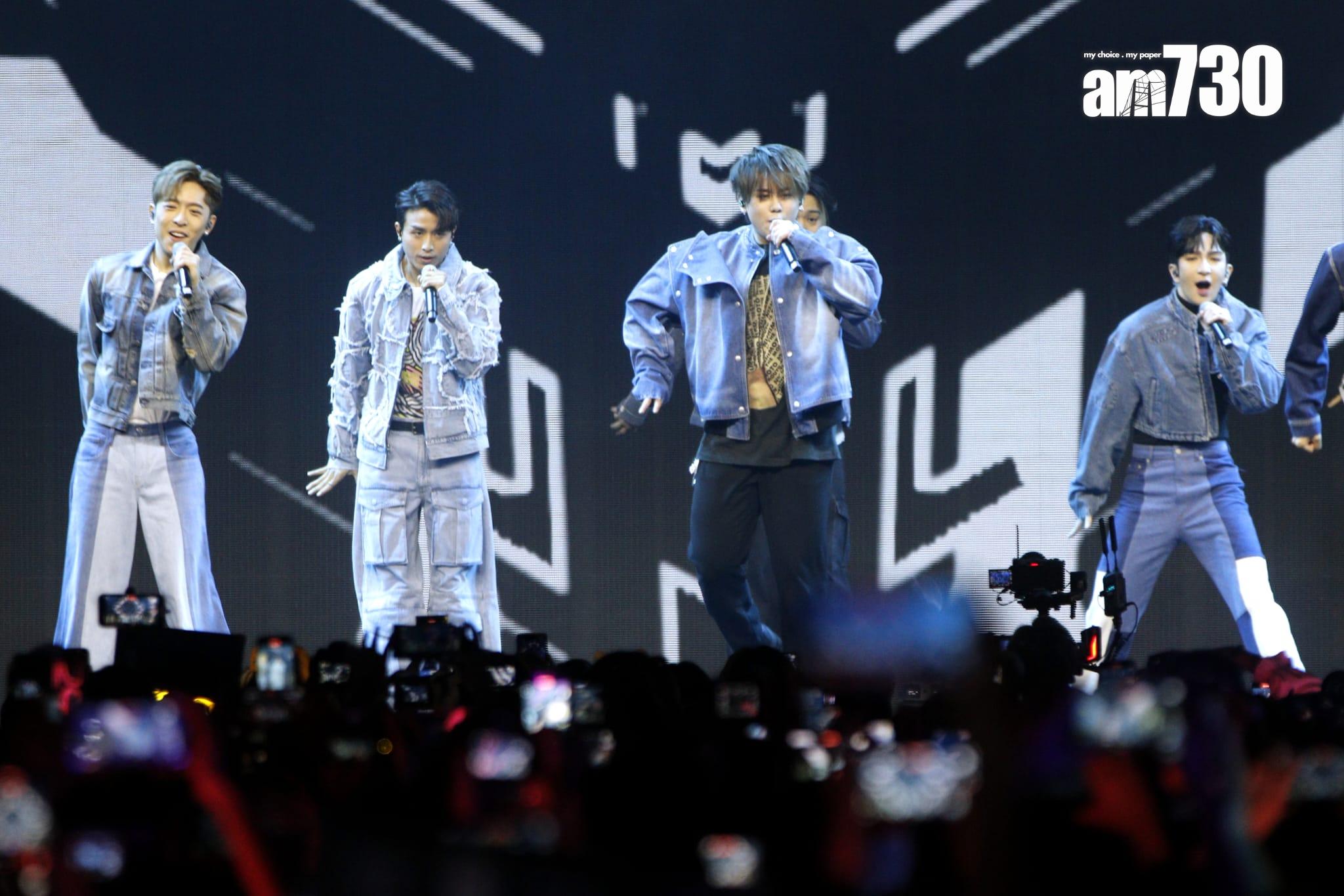 MIRROR現場唱出今年團歌《Catch a Vibe》。