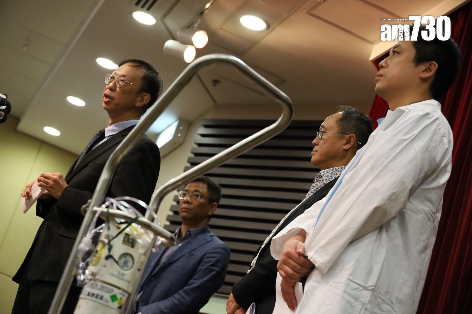 明愛醫院行政總監屈銘伸指,院方會成立根源分析委員會調查,並將個案轉交死因裁判官跟進。(鍾式明攝)