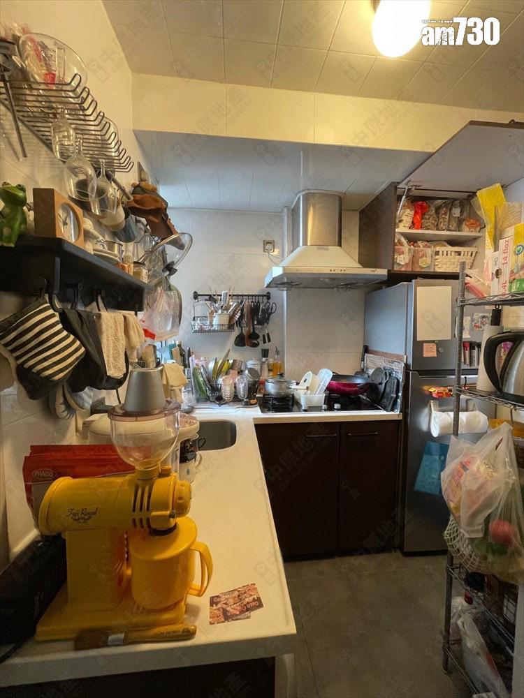 小情侶眼見租金升樓價跌 決定追價31萬購新葵芳花園「上車」|多圖