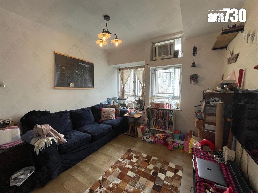 小情侶眼見租金升樓價跌 決定追價31萬購新葵芳花園「上車」|多圖