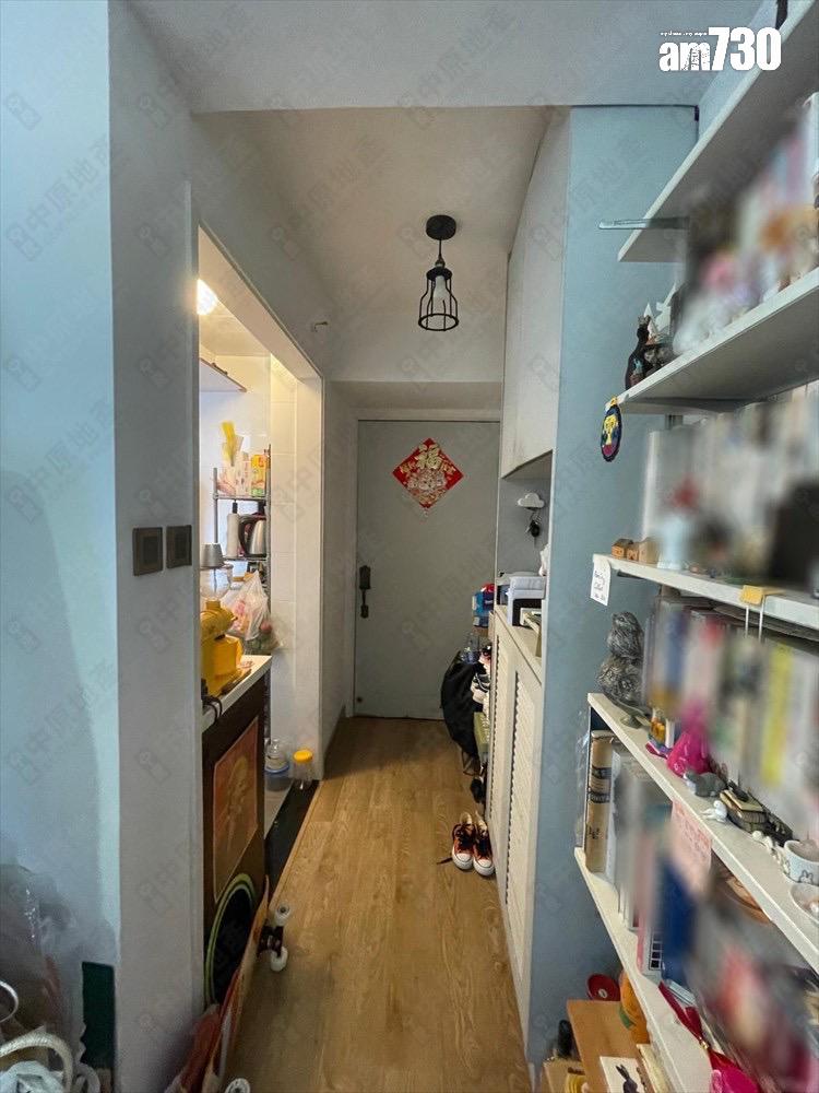 小情侶眼見租金升樓價跌 決定追價31萬購新葵芳花園「上車」|多圖