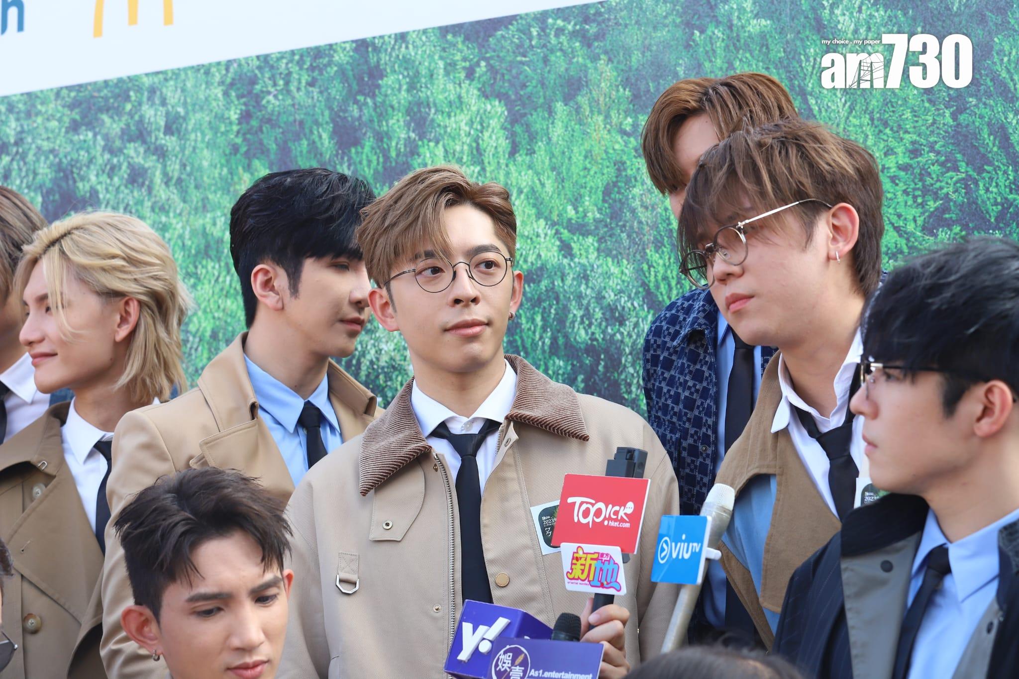 MIRROR今日出席昂坪360舉行的叱咤記者會。 (羅錦鴻攝)