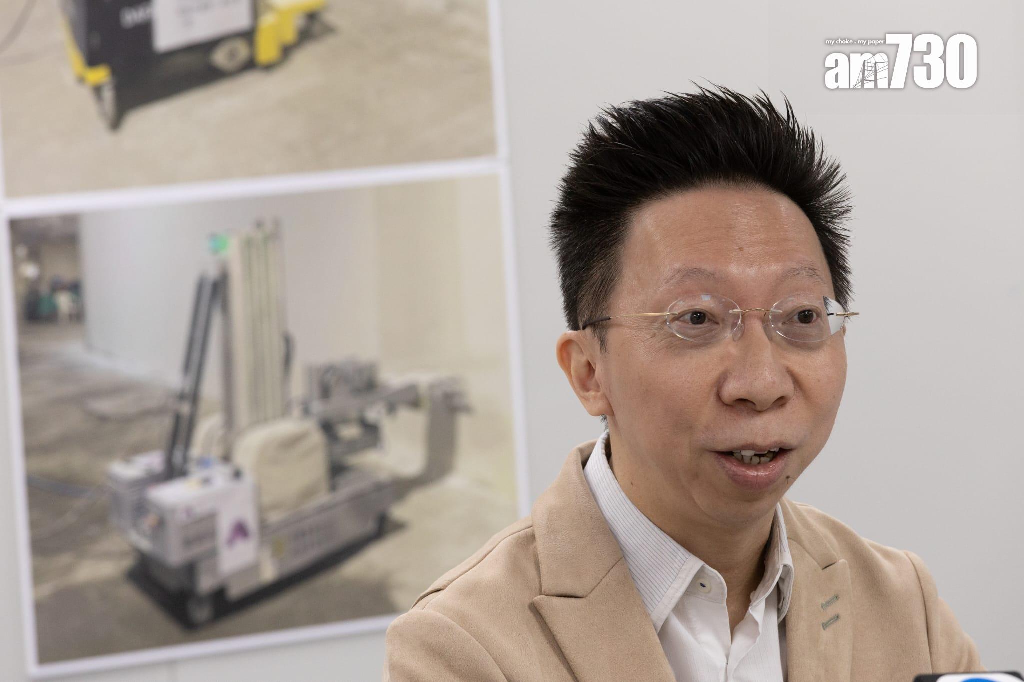 房委會引入建築機械人彌補人手缺口,房屋署創新科技總監姚勳雄稱,機械人不會取代工人。(蘇文傑攝)