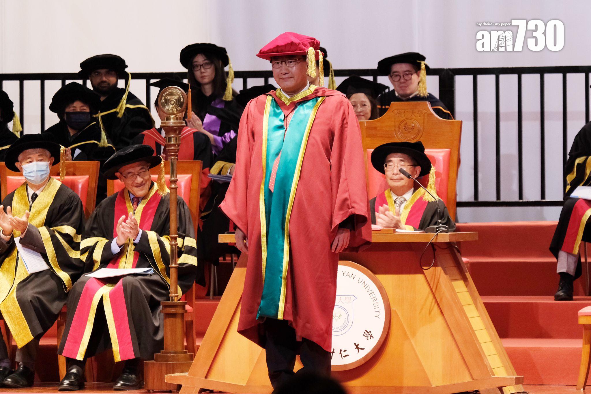 全國人大代表、立法會議員林順潮,亦獲頒授榮譽博士學位。