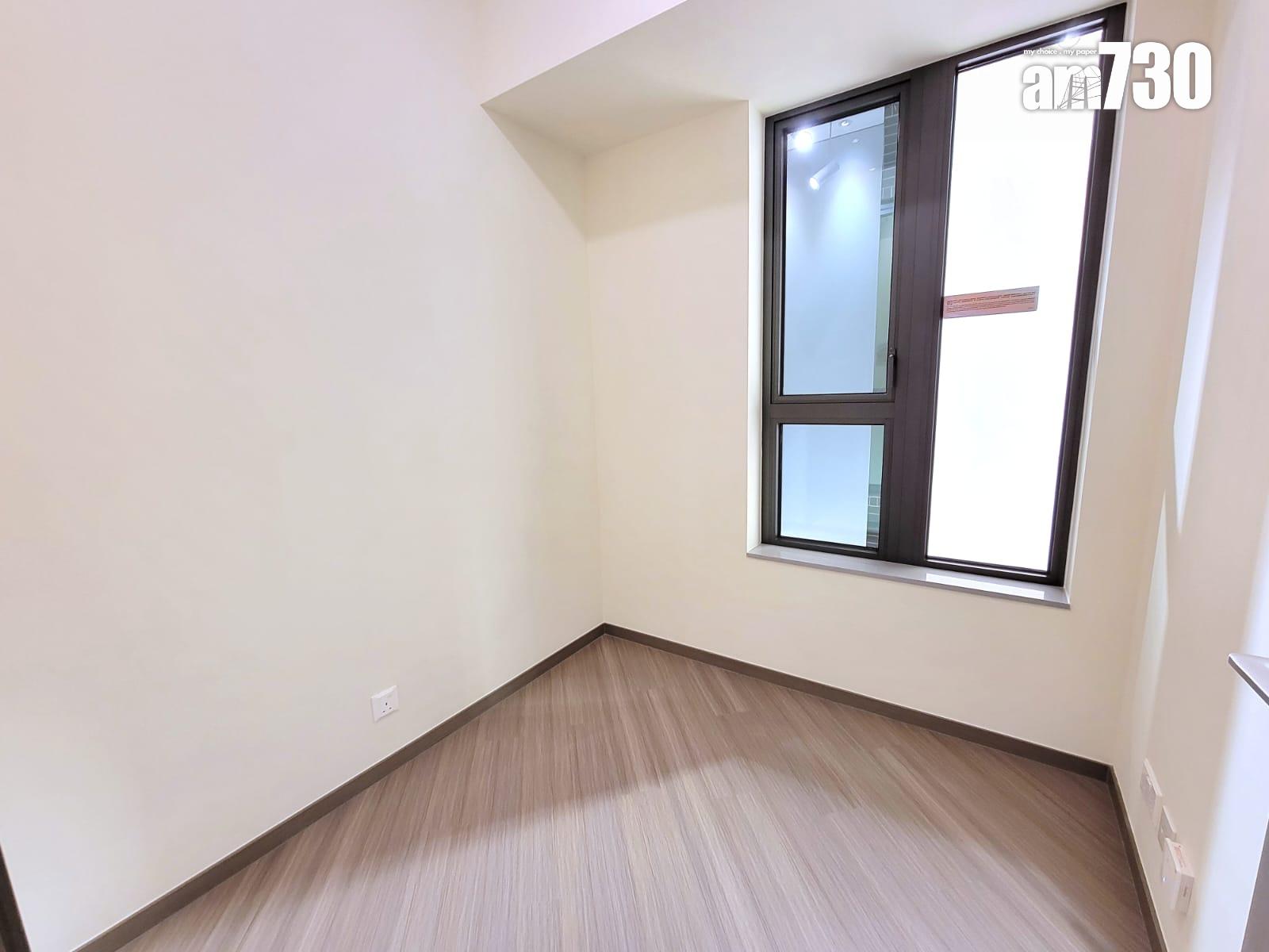 YOHO WEST示範單位|三房696方呎連裝修及交樓標準有得睇 梗廚設計|多圖有片