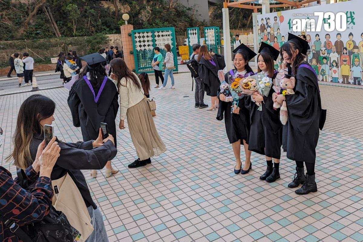 香港樹仁大學今日舉行畢業典禮。(羅庸軒攝)