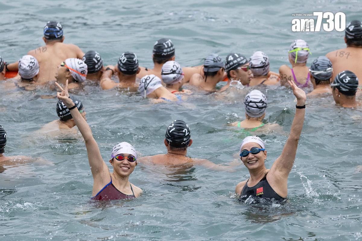 維港渡海泳今日早上舉行。(蘇文傑攝)