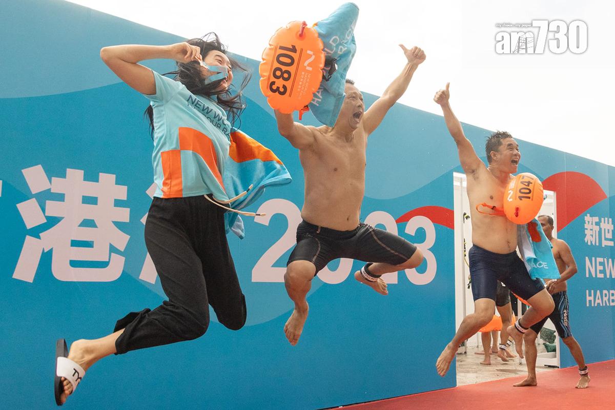 維港渡海泳今日早上舉行。(蘇文傑攝)