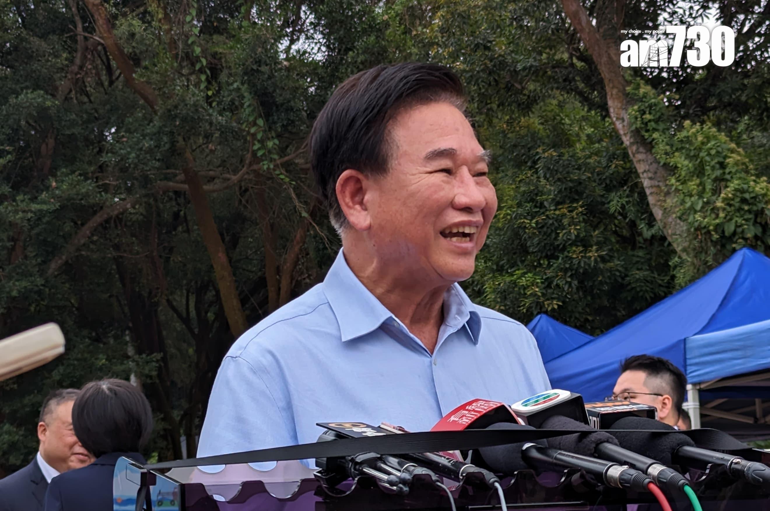 新界蔬菜產銷合作社有限責任聯合總社理事馮健忠(羅庸軒攝)