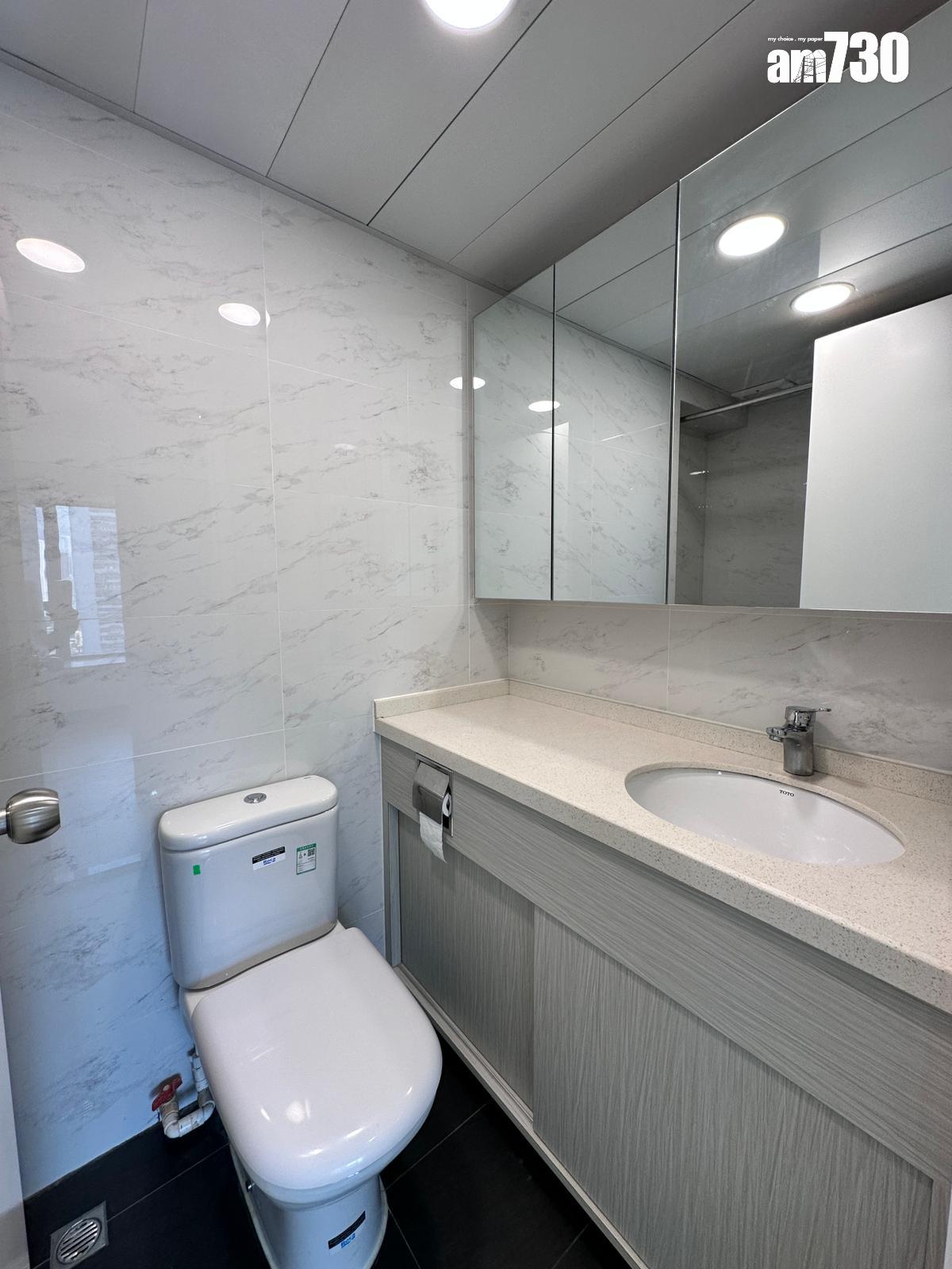 區內客心儀單位新裝修+享球場海景!小西灣藍灣半島三房呎租低見37.7元(多圖)|二手樓租賃