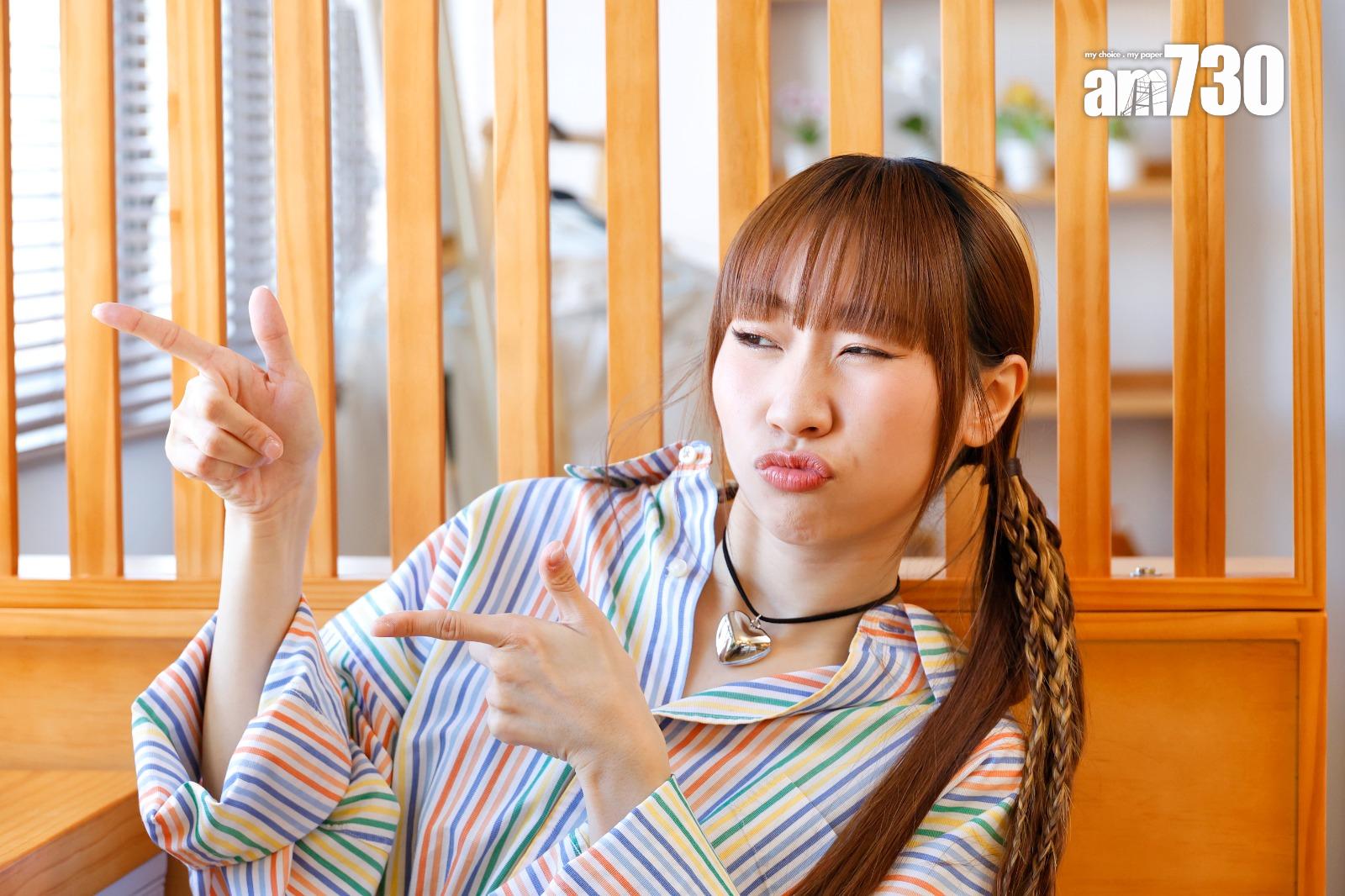 麗英出道4年從小薯茄成員、演員到成為歌手,終能圓夢首次舉辦個人音樂會《MOOV Live麗英》。