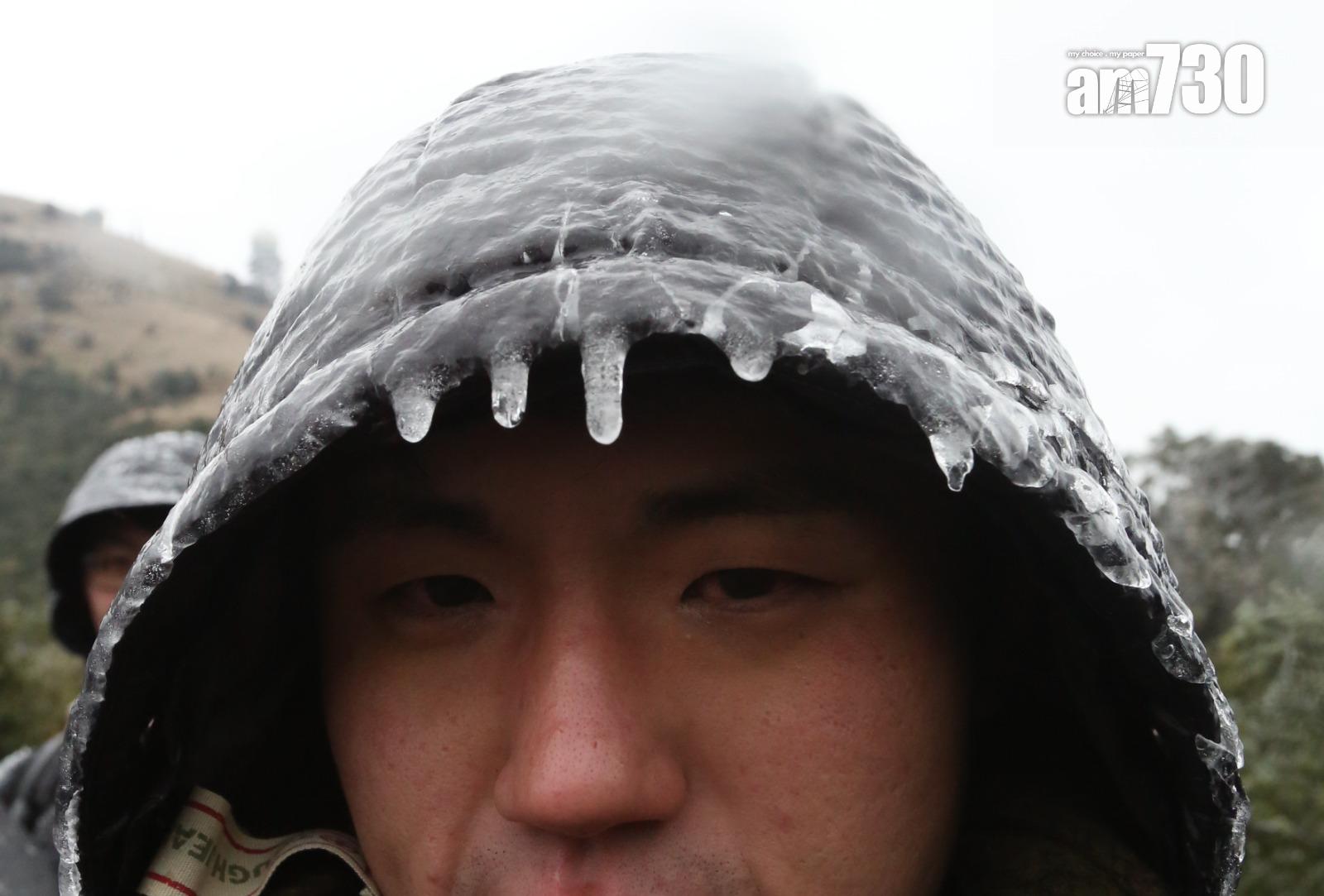 2016年寒潮|大帽山最低溫度零下6度 結霜冰封逾百人受傷(資料圖片/鍾式明攝)