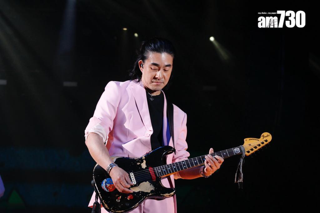 RubberBand開聖誕跨年show「JUNTOS音樂會」頭場。