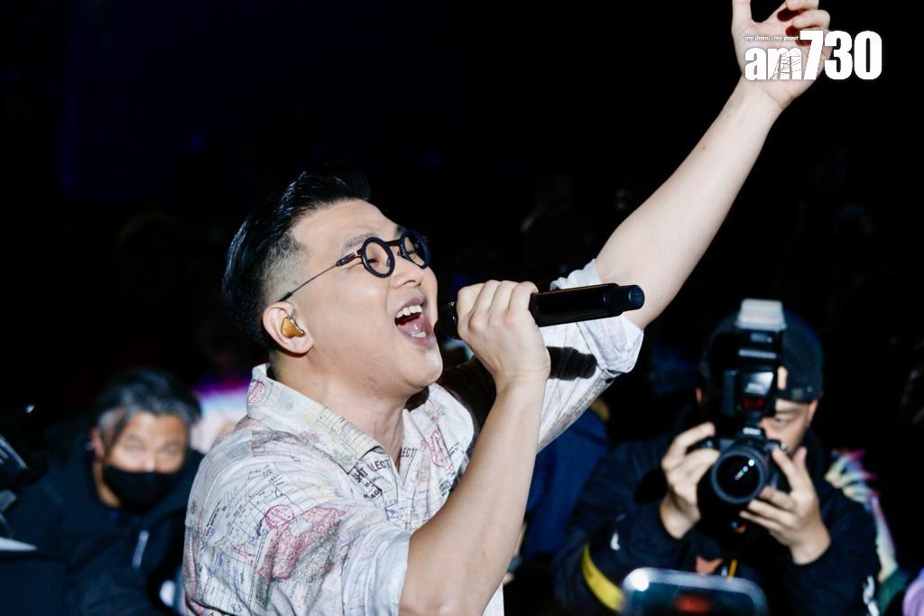 RubberBand開聖誕跨年show「JUNTOS音樂會」頭場。