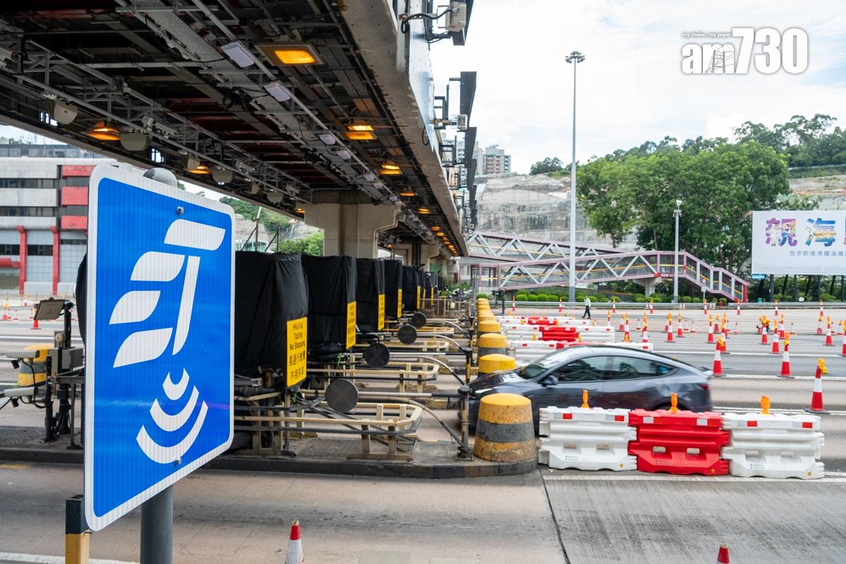 駕駛者應留意過海隧道的收費點位置。(資料圖片/陳奕釗攝)