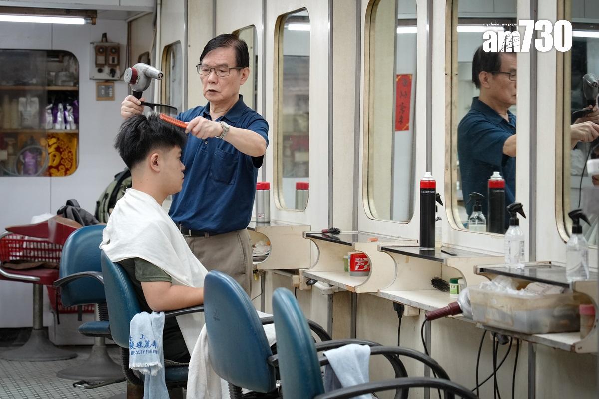 彩虹邨現時仍有不少商舖營業。(資料圖片)