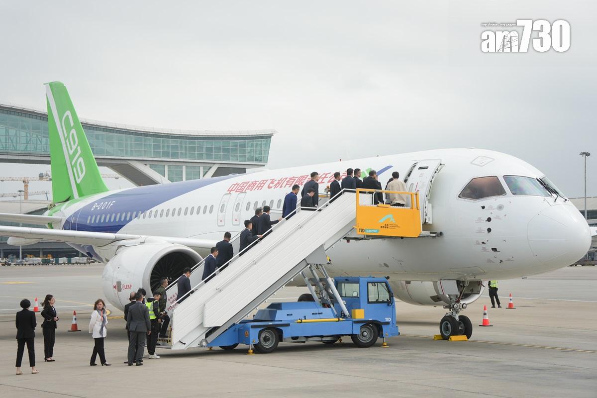 國產飛機C919及ARJ21首次訪港。(李睿哲攝)