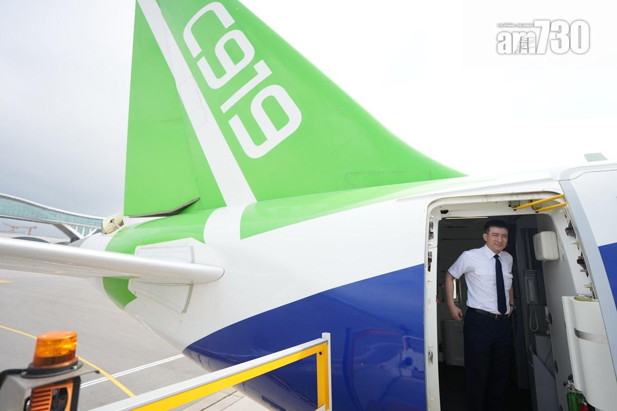 國產飛機C919及ARJ21首次訪港。(李睿哲攝)