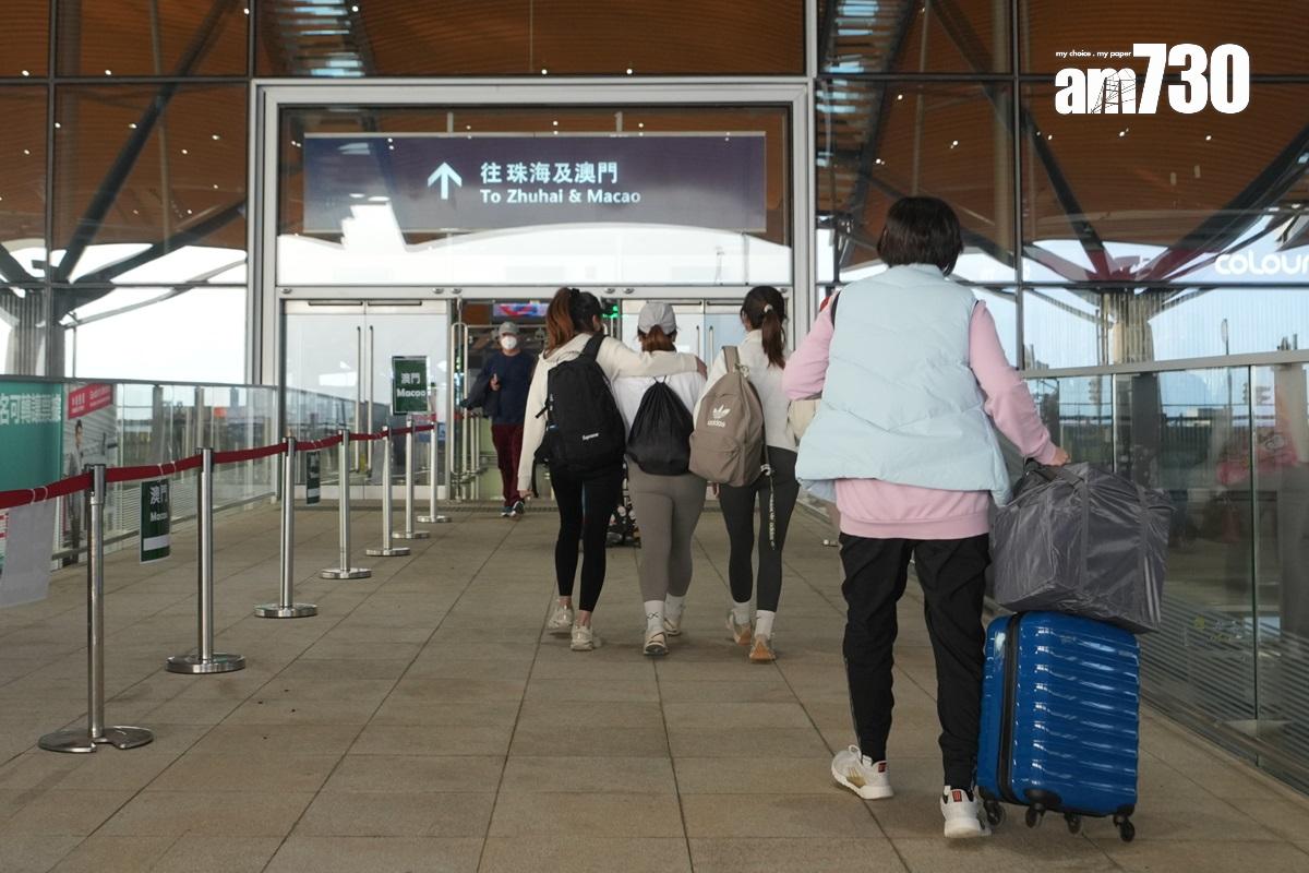 港珠澳大橋現時全日24小時開放。(資料圖片/陳奕釗攝)