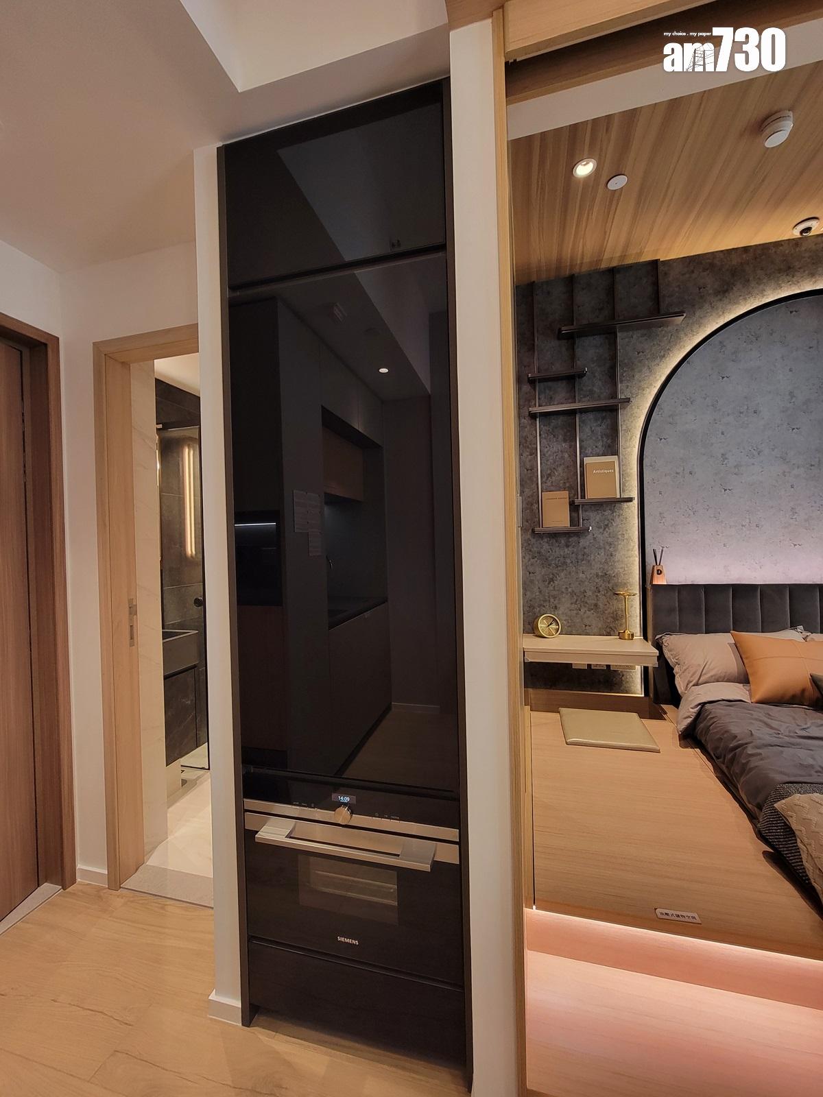 Elize PARK示範單位|淺木色及米白色為主調 一房連裝修特設360度旋轉電視架(多圖有片)|旺角新盤