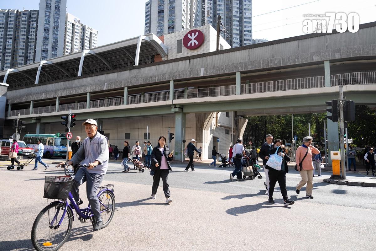運輸署擬在沙田沙角街與逸泰街交界試行加設對角行人過路處。(林靄怡攝)