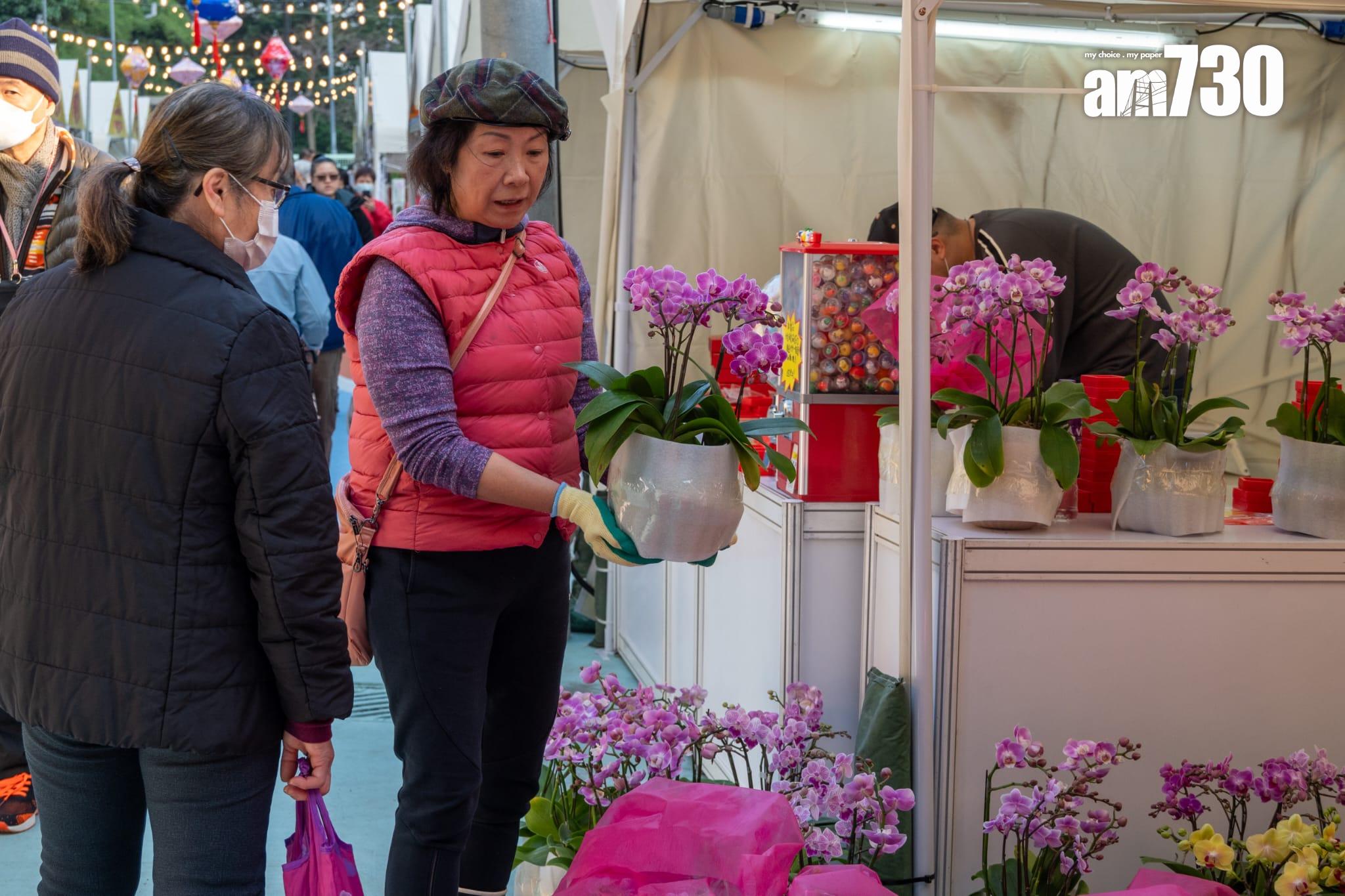 「日夜都繽紛」周日舉行啟動禮 觀塘新春夜巿今日起率先舉行(陳奕釗攝)