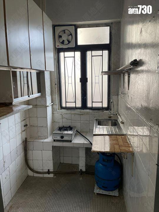 2024上車盤|全港叫價「3球」內二手放盤數目增加 南區私樓兩房都有份!(多圖)|二手市況