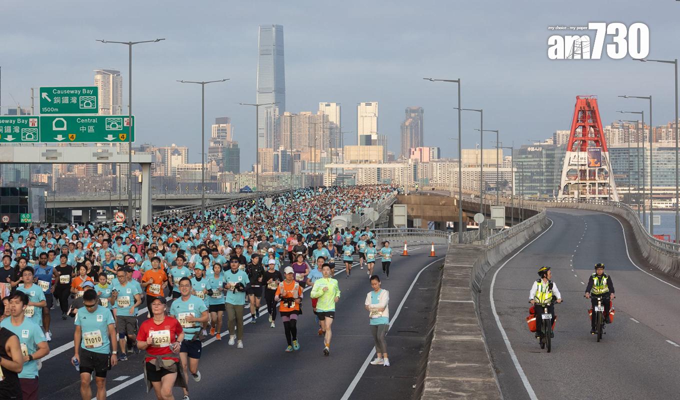 馬拉松10公里賽事在東區走廊舉行。(蘇文傑攝)
