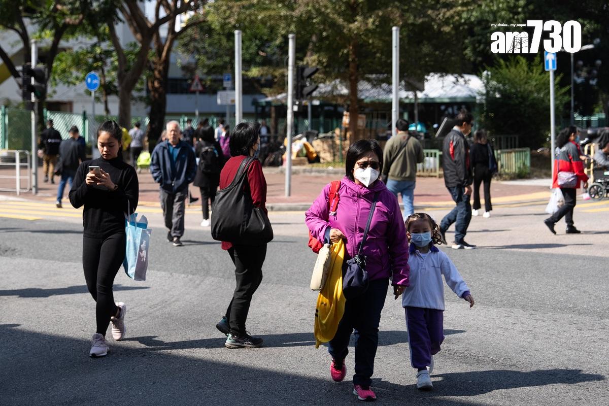 運輸署擬在沙田沙角街與逸泰街交界試行加設對角行人過路處。(林靄怡攝)