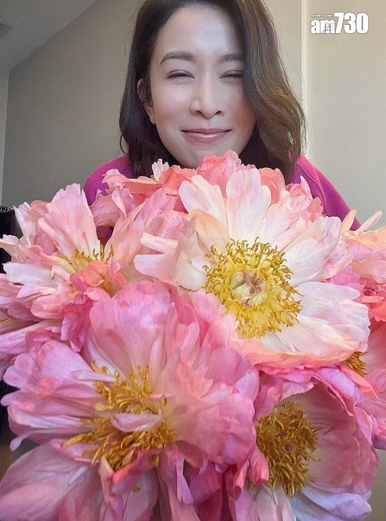 萬千星輝頒獎典禮2023|佘詩曼首位三屆視后 善於投資磚頭 手持逾億元物業做「娛圈樓后」