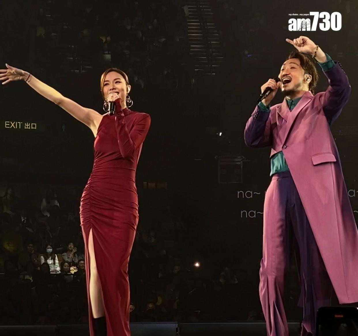 Stephy跟Ronald合唱國語歌《製造浪漫》。