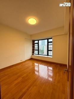 何文田京士柏山頂層複式五房連車位 劈價至逾8000萬求售|多圖