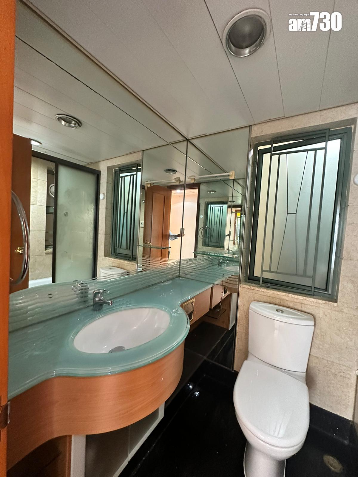 藍灣半島本月租務交投旺!中層三房套呎租37.2元(多圖)|二手樓租賃