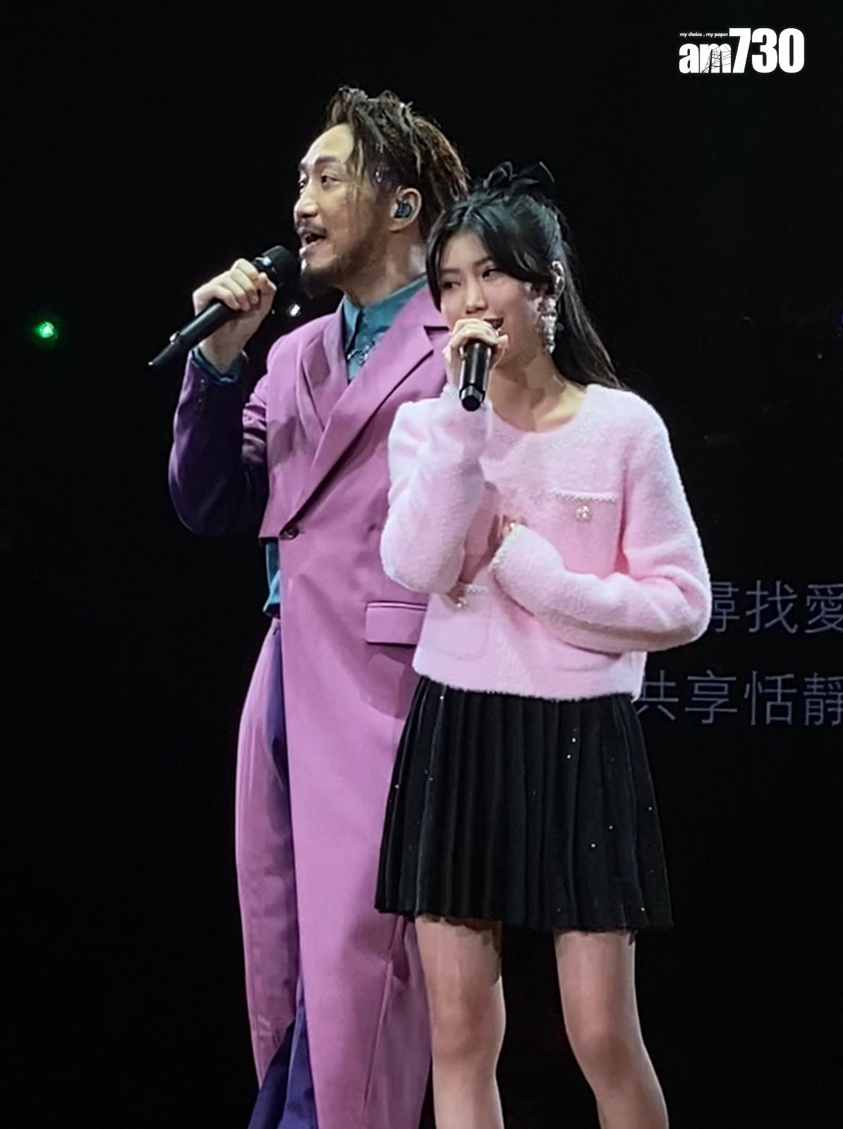 Ronald最後更驚喜安排囡囡Emma出場。