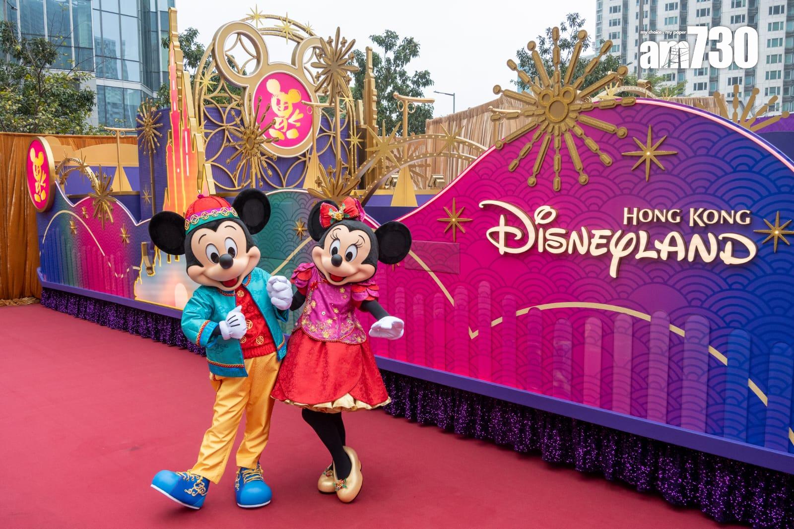 農曆新年2024|旅發局年初一晚在尖沙咀舉行花車巡遊 9輛花車及29支表演隊伍參與(陳奕釗攝)