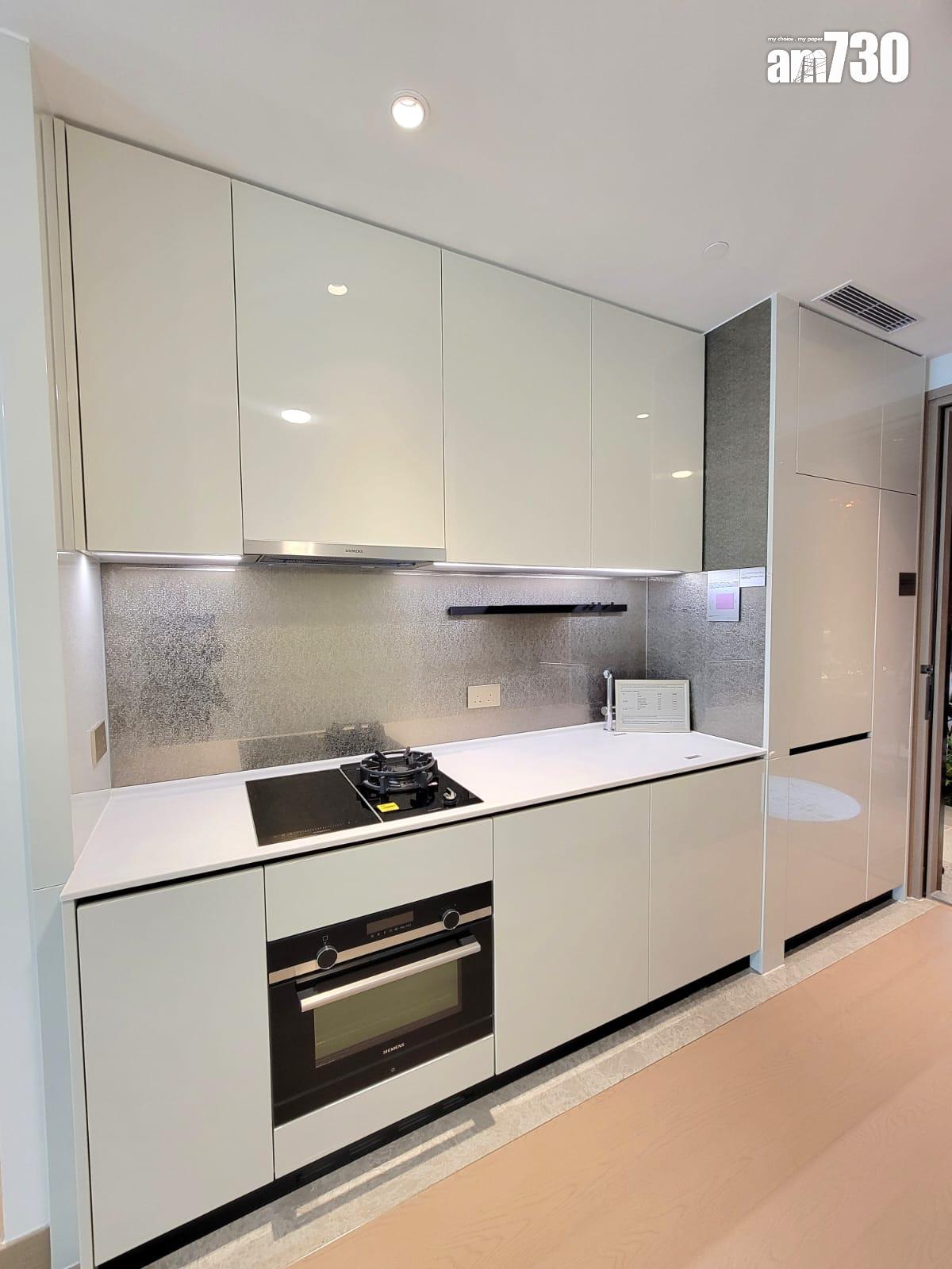 SEASONS PLACE示範單位|453呎連裝修兩房蘊含四季 採屏風設計擴大空間|將軍澳新盤