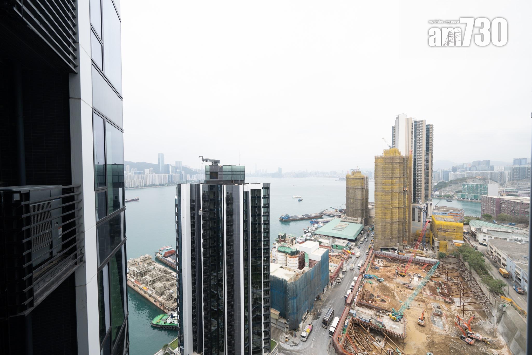 蔚藍東岸示範單位|498呎海景兩房簡約大方 嵌入式雪櫃省空間(多圖有片)