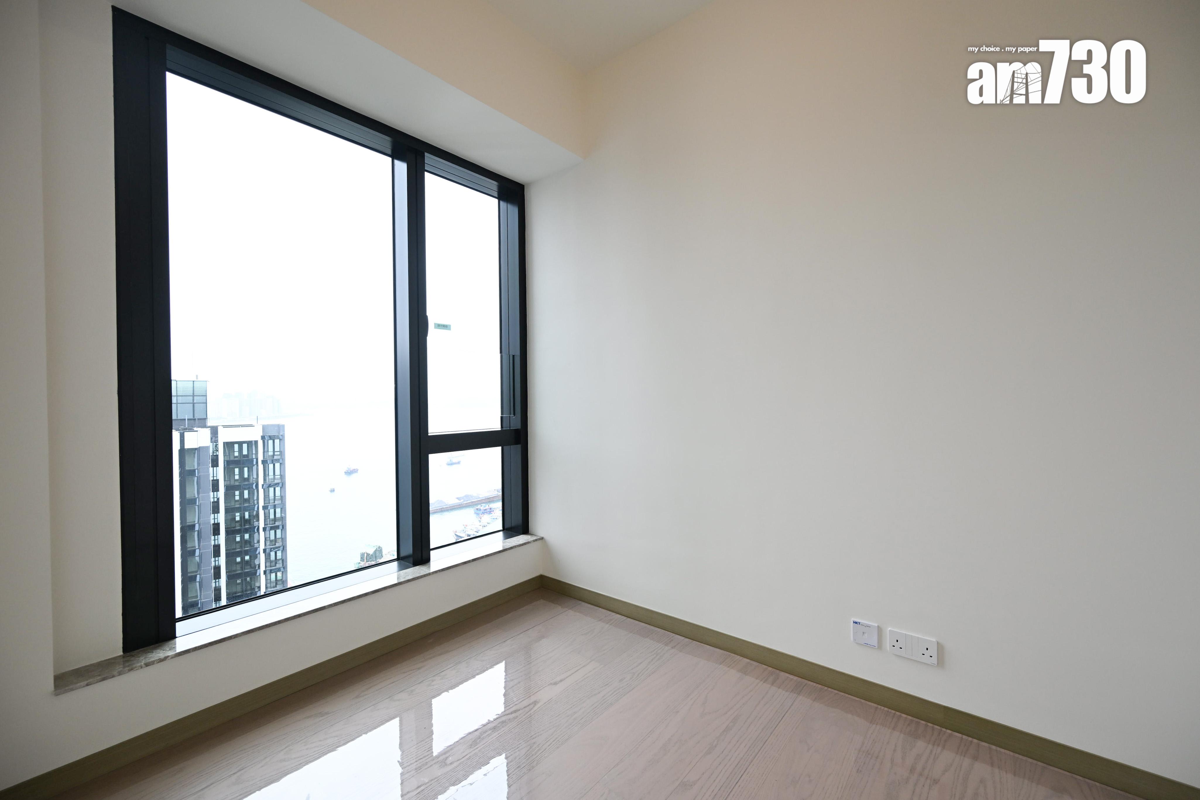 蔚藍東岸示範單位|戶戶向海兩房即睇!客廳落地窗享明亮採光(多圖有片)|油塘新盤